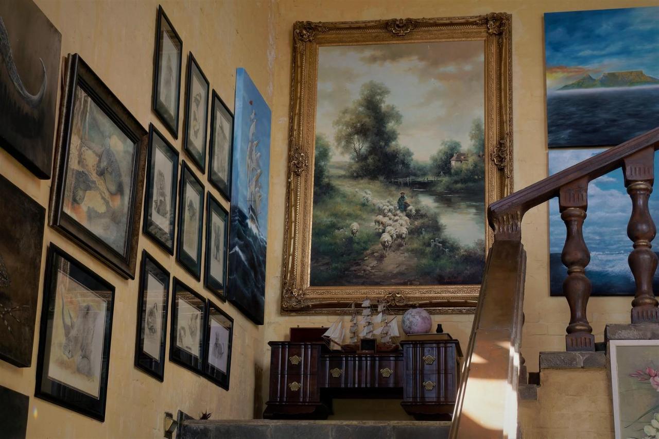 Bygracealone Manor Hotel Outeniekwa Eksteriør billede