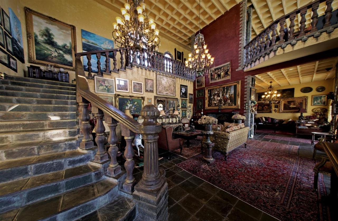 Bygracealone Manor Hotel Outeniekwa Eksteriør billede
